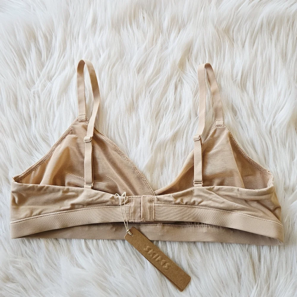 Skims Fits Everybody Crossover Bralette- Nude - Picture 2 of 2